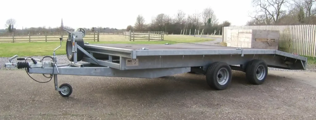 hiring a trailer for a car 
