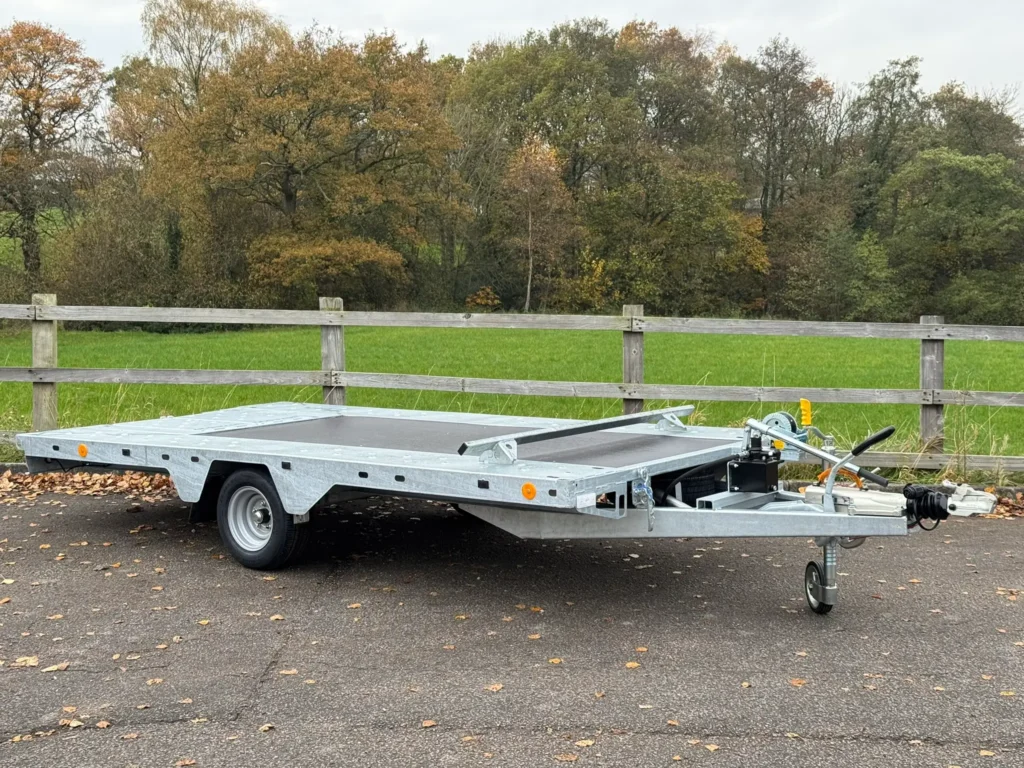 Bateson PT32 compact car and vehicle transporter hydraulic tilt trailer, 1300kg