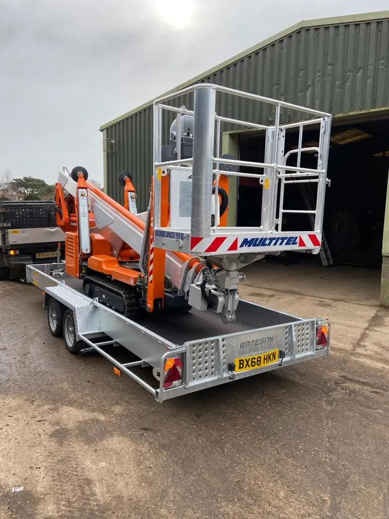 35CP hydraulic tilt Bateson Plant Trailer