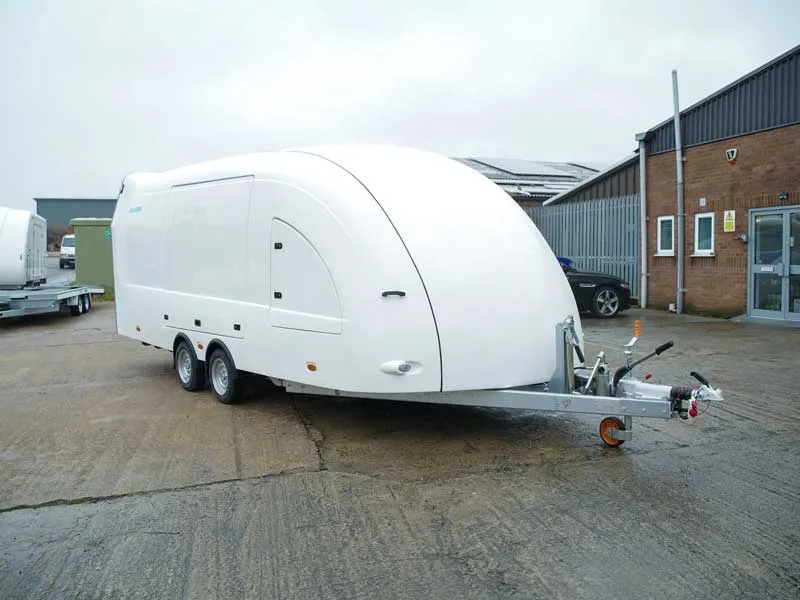 Woodford RL5000 enclosed vehicle transporter with side doors closed